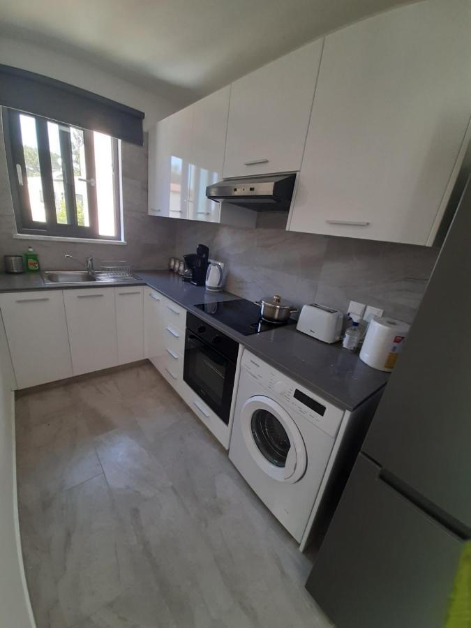 Kato Paphos 1Br Near Paphos Harbour/Beach/Sea Ngoại thất bức ảnh